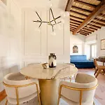 아파트 Giulia Penthouse - 5 Min Piazza Navona 로마