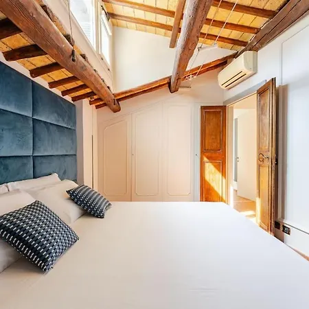 Giulia Penthouse - 5 Min Piazza Navona 로마