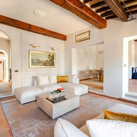 아파트 Giulia Penthouse - 5 Min Piazza Navona 로마