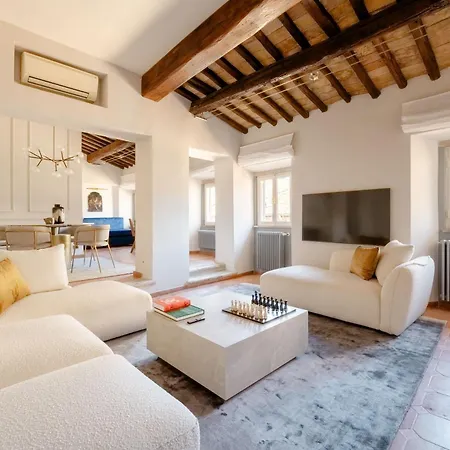 Giulia Penthouse - 5 Min Piazza Navona 로마