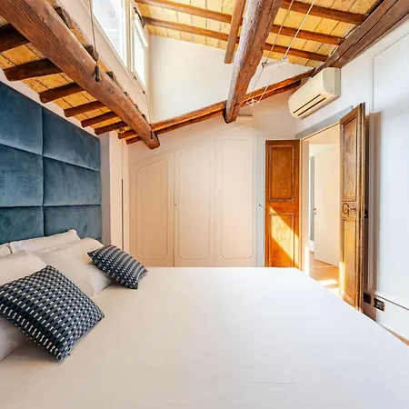 아파트 Giulia Penthouse - 5 Min Piazza Navona *