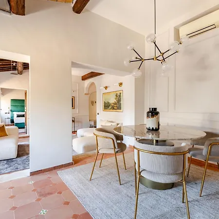 아파트 Giulia Penthouse - 5 Min Piazza Navona 로마